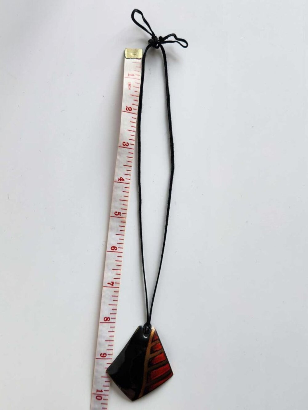 Vintage Murano glass oversized statement necklace on a cord - Picture 9 of 10